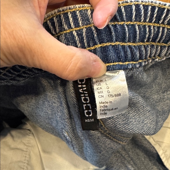 H&M Drawstring Wide Leg Jeans - Picture 3 of 3